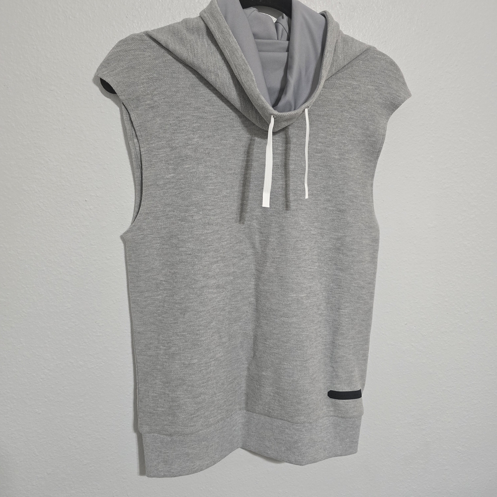 Under Armour Gray Sleeveless Hoodie